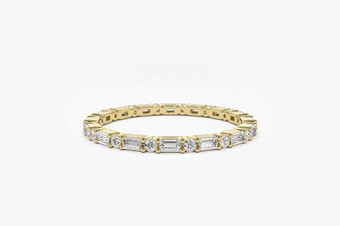 Anillo diamantes baguette y redondos