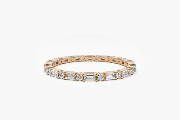 Anillo diamantes baguette y redondos