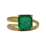 Esmeralda con diamantes